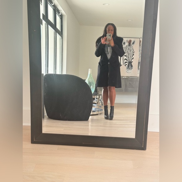 LIVE Show with Vanessa Deyanna! - Picture 4 of 6